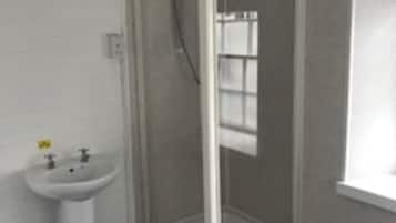 Comfort Double Room, Private Bathroom | Bilik Mandi