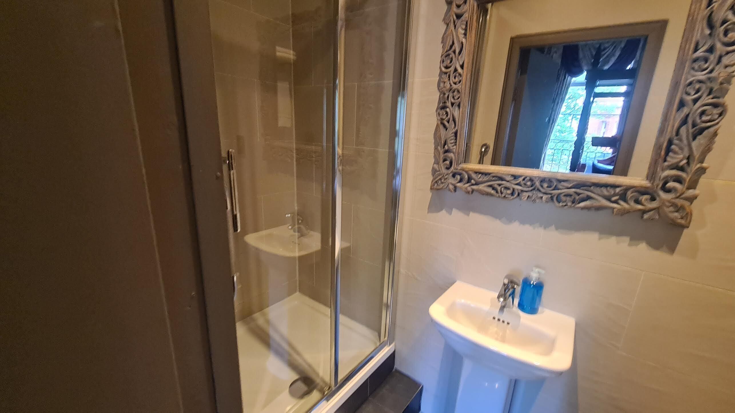 Chambre Double, salle de bains attenante (Adelaide) | Salle de bain