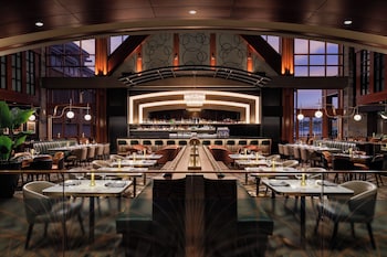 5 restaurants; breakfast, lunch, dinner, and brunch served at River Rock Casino Resort