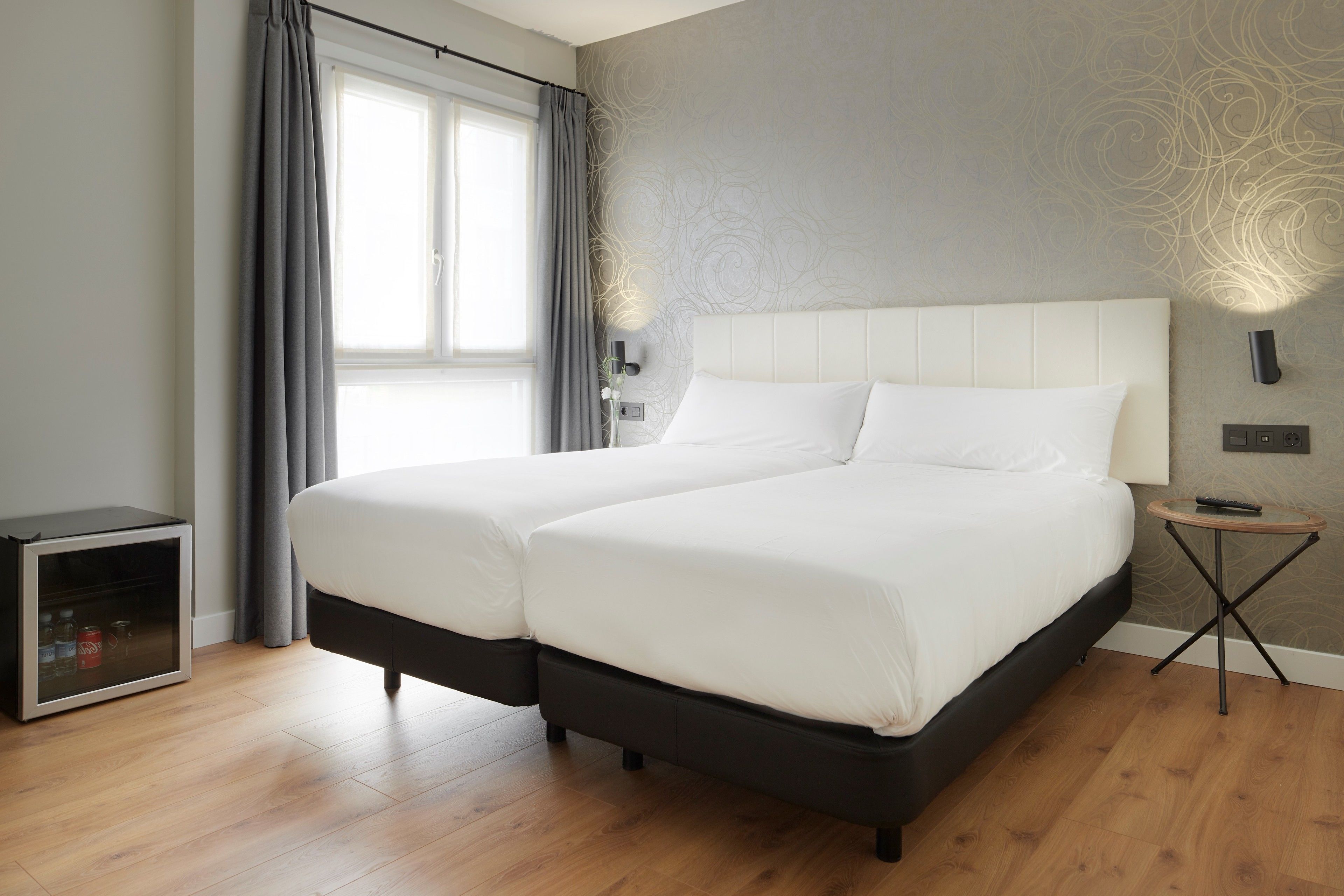 superior double room | 1 bedroom, down duvets, minibar, in-room safe