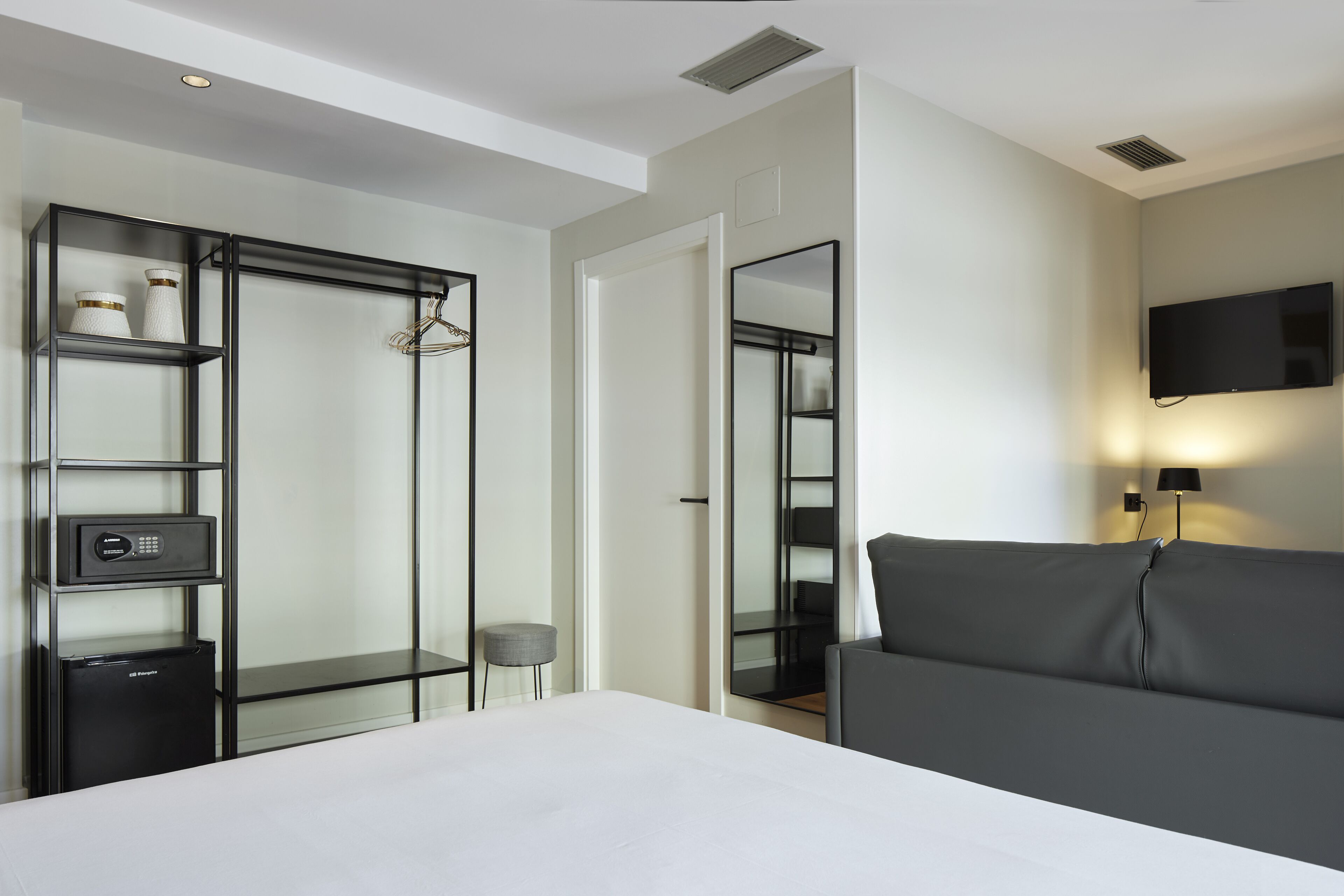 junior suite (2 - 4 people) | 1 bedroom, down duvets, minibar, in-room safe