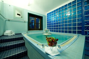 Indoor spa tub - Campelli (Albosaggia)