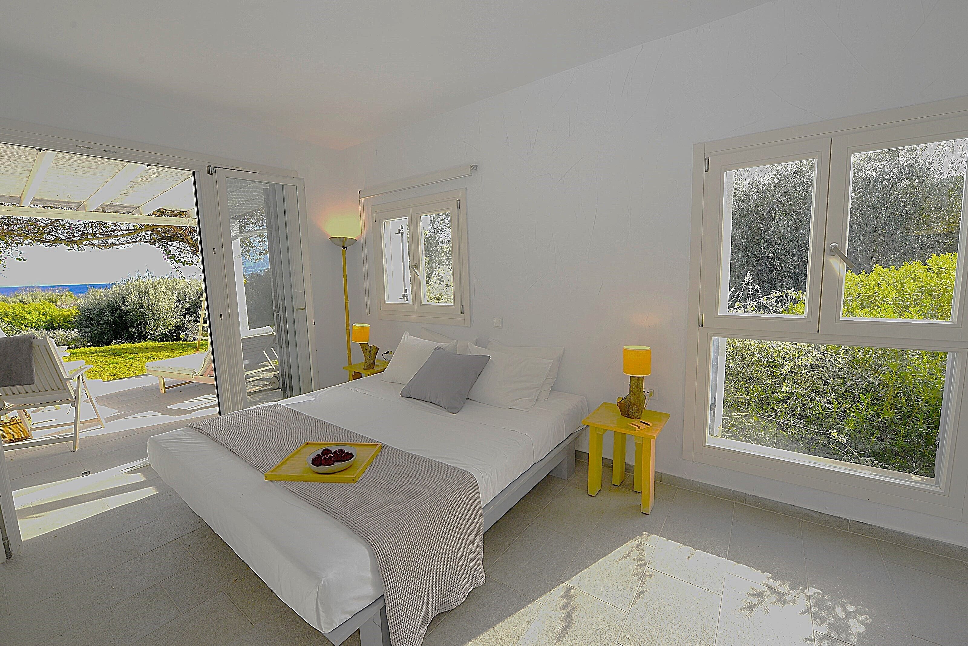 double room | 1 bedroom, down duvets, minibar, in-room safe