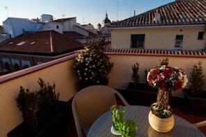 Suite, Terrace | Balcony