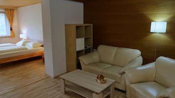 Comfort-Doppelzimmer | Hochwertige Bettwaren, Zimmersafe, Zustellbetten, kostenloses WLAN