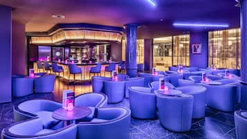 Lobby-Lounge