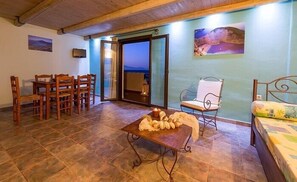 Duplex, 2 Bedrooms, Sea View | Private kitchen