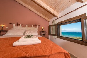 Duplex, 2 Bedrooms, Sea View | In-room safe, individually decorated, individually furnished - Dante's Maisonettes (Zakynthos)