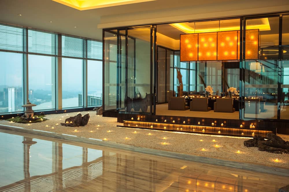 Renaissance Huizhou Hotel