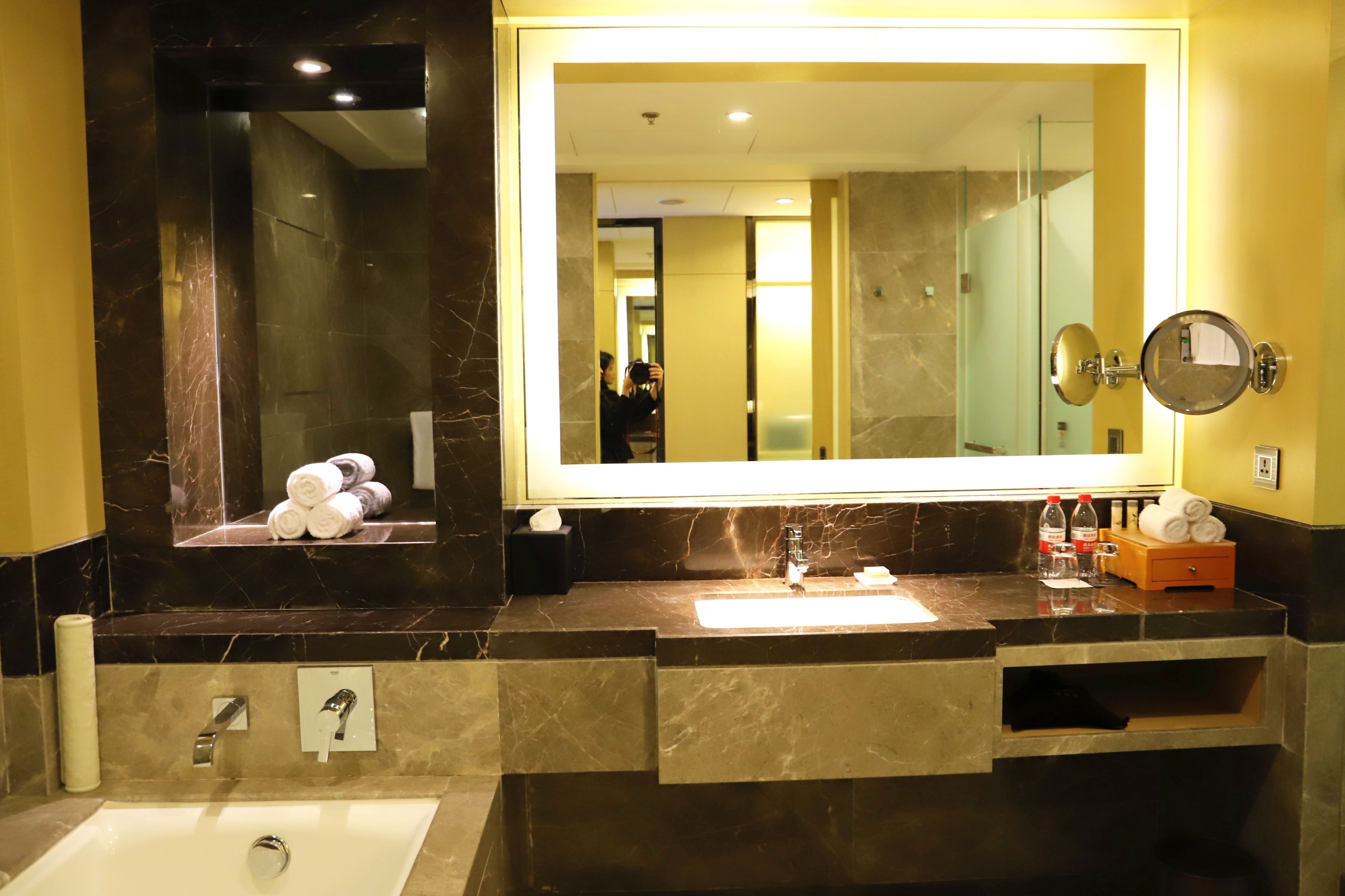 separate bathtub and shower, free toiletries, hair dryer, slippers