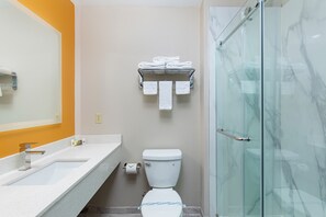 Artículos de higiene personal gratuitos, toallas, jabón y champú