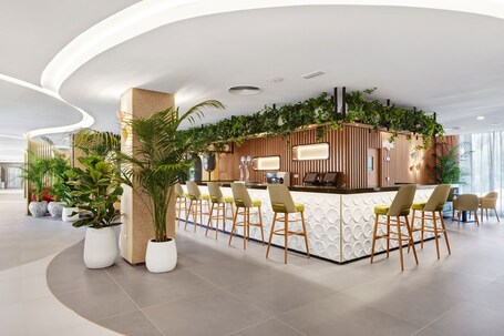 Hotel Riu Concordia - view 3