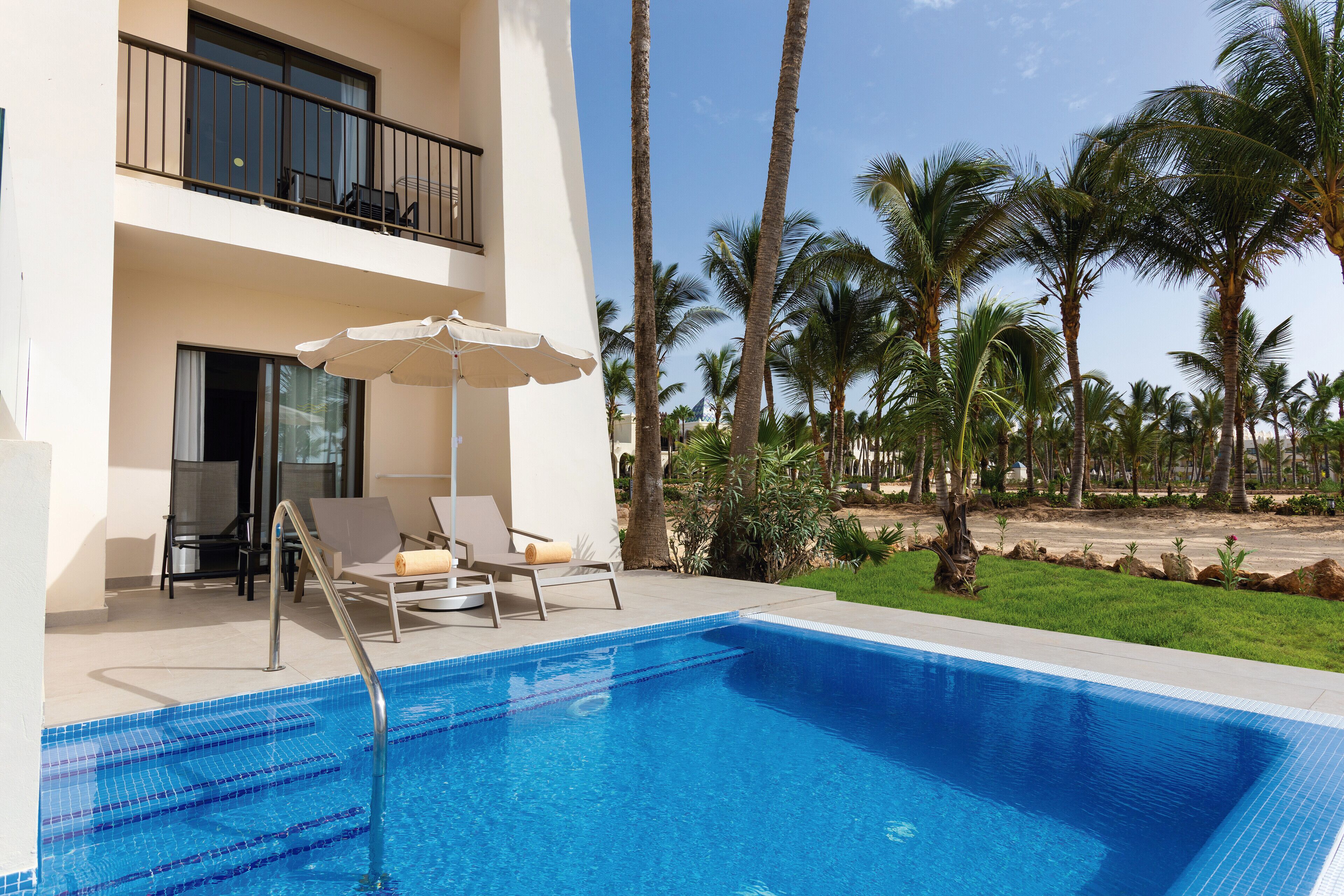 Dobbeltrom, terrasse (Swim-up) | Safe på rommet, wi-fi (inkludert) og sengetøy