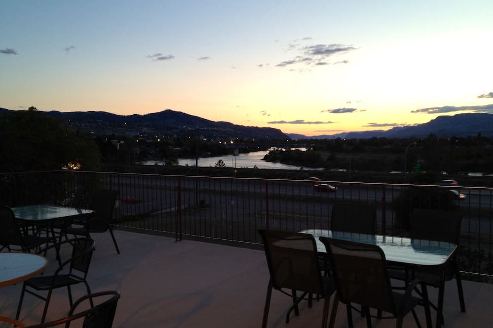 Country View Motor Inn