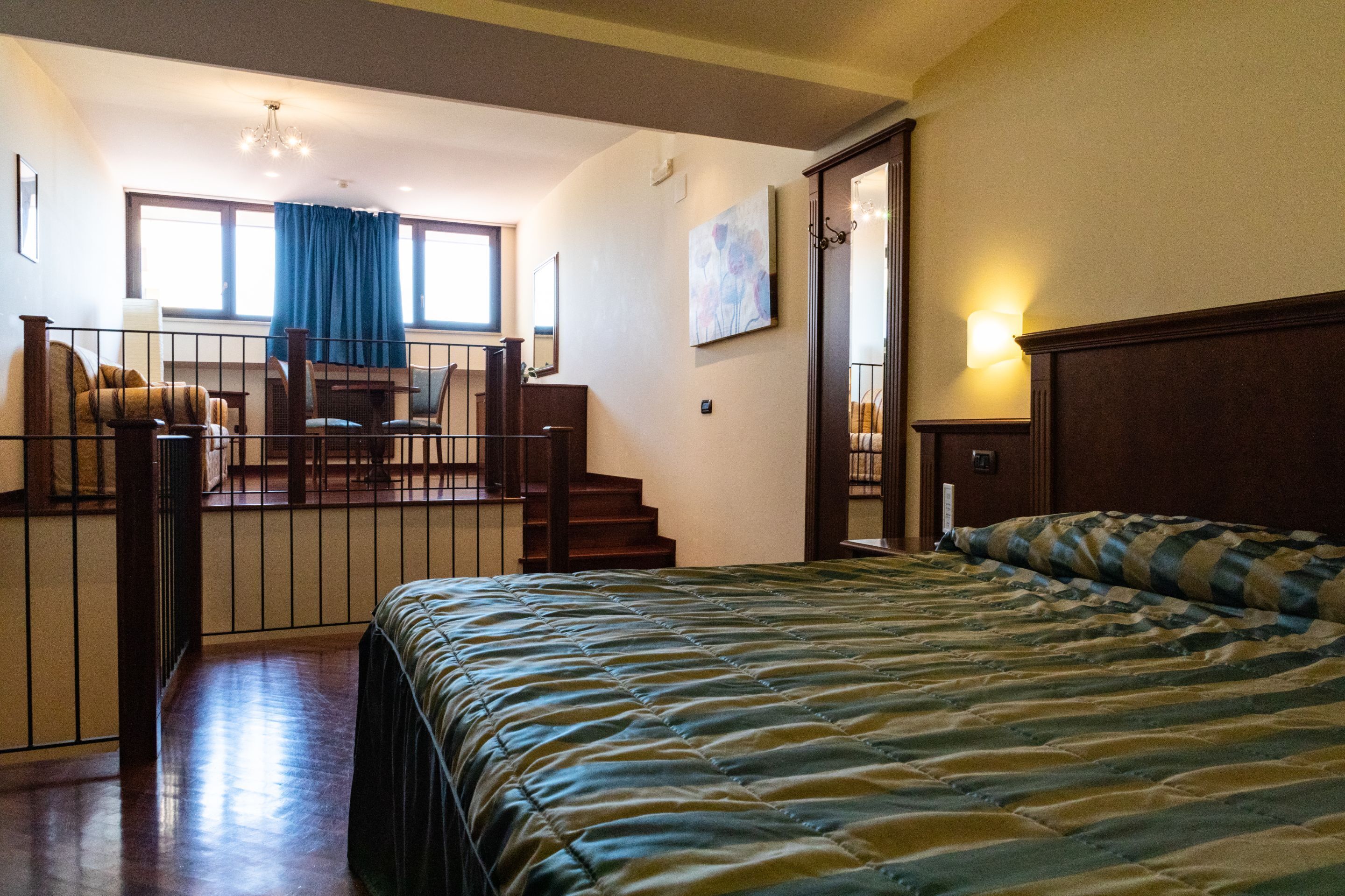 Luxury Suite | Minibar, in-room safe, individually furnished, desk