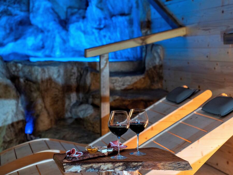 Body treatments, hot stone massages, Thai massages, facials