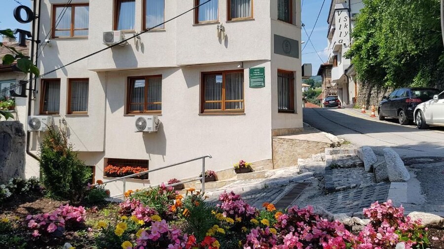 Hotel Herc