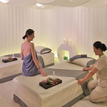 Sauna, steam room, body treatments, aromatherapy, hot stone massages