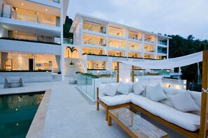 Terrace/patio - Code Samui Hotel (Koh Samui)