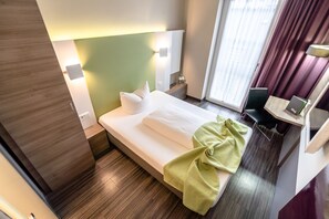 低過敏寢具、遮光布/窗簾、隔音、熨斗/熨衣板