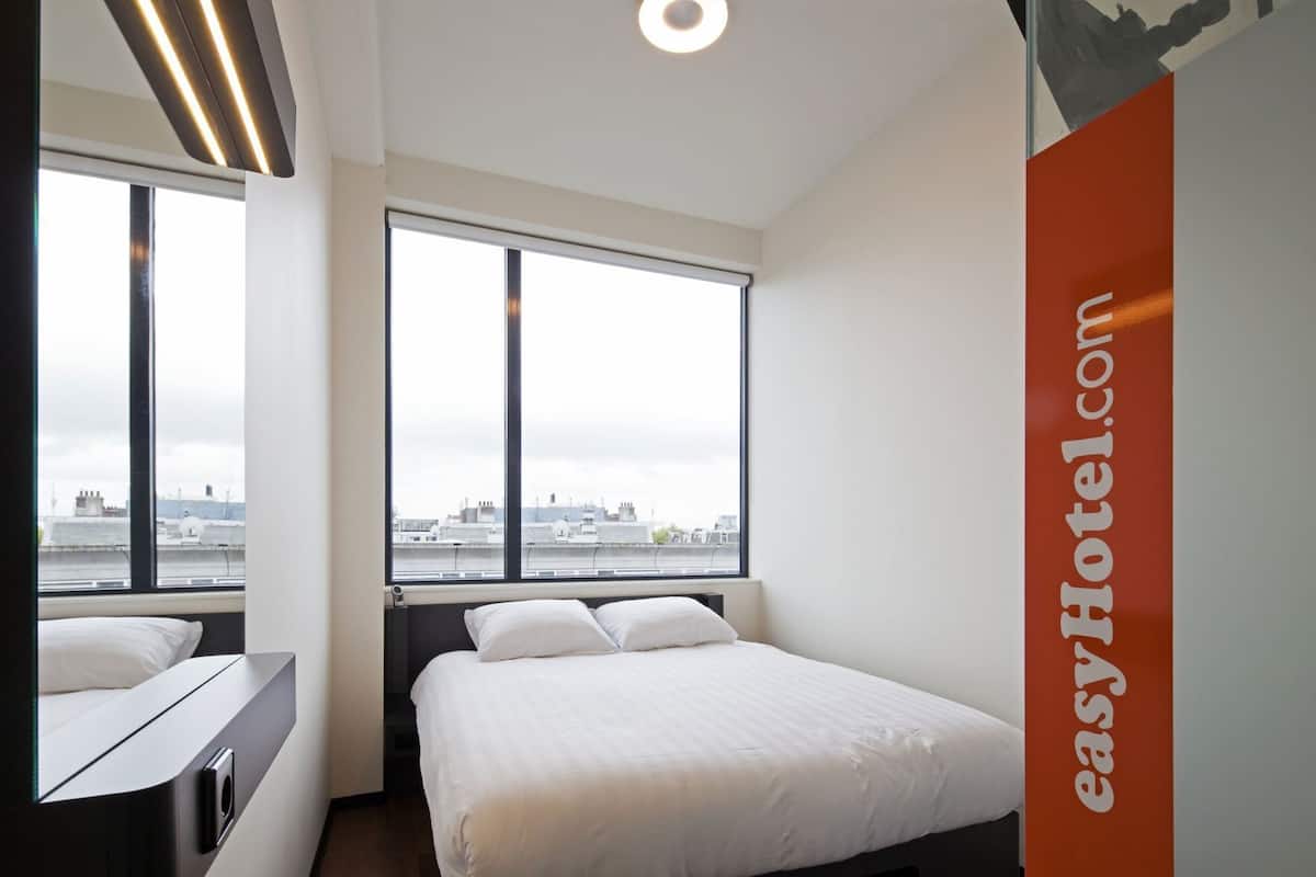 Memory foam beds, laptop workspace, soundproofing, iron/ironing board