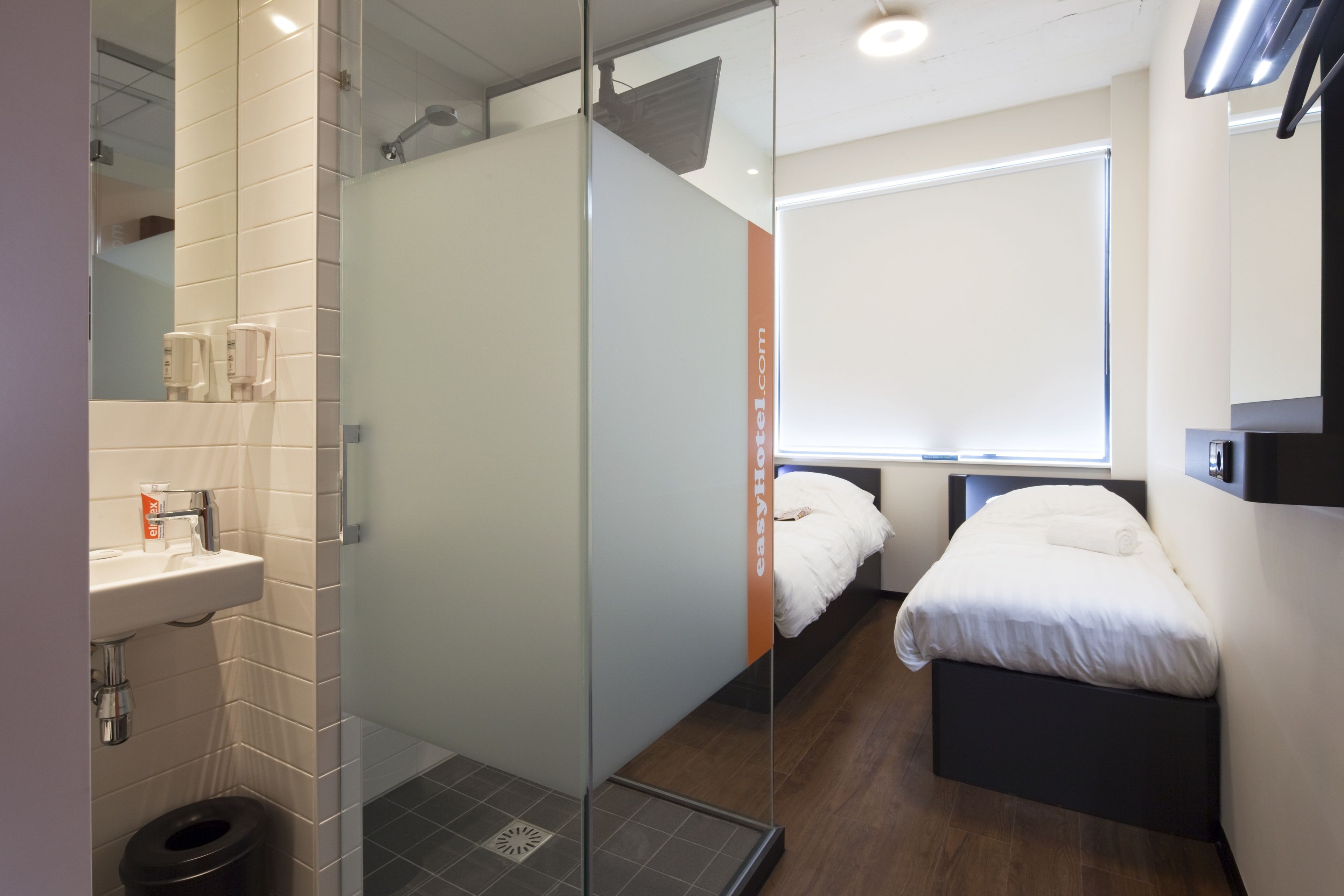 Foto - easyHotel Amsterdam City Centre South