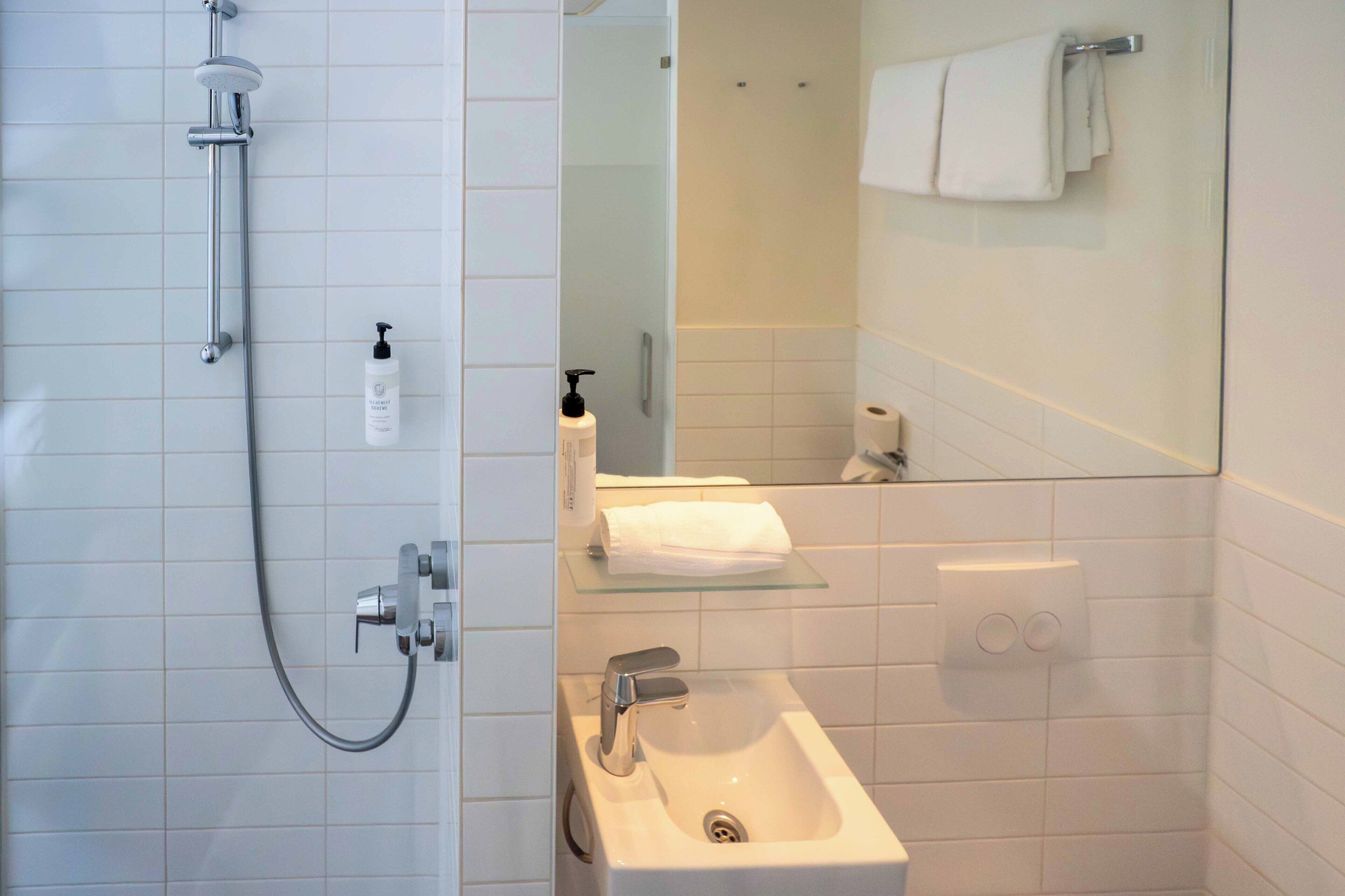 Photo - easyHotel Amsterdam City Centre South