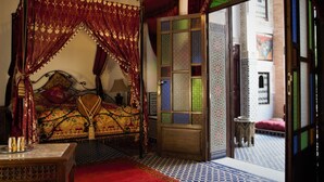 Suite (Warda 1) | 1 bedroom, premium bedding, Select Comfort beds, cots/infant beds