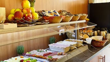 Daily buffet breakfast (EUR 12.50 per person)