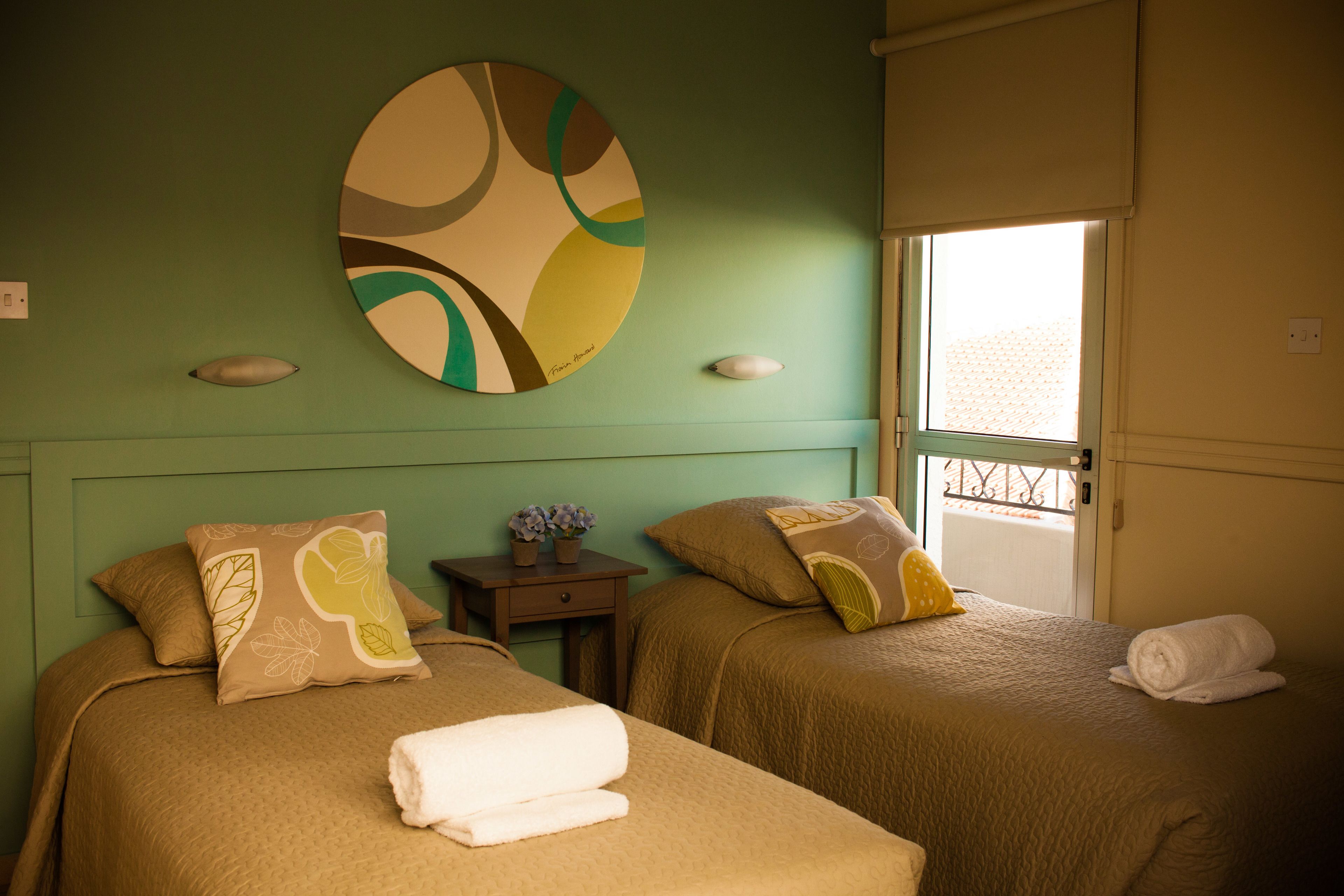 1 bedroom, premium bedding, pillowtop beds, individually decorated