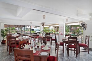Restaurant - Royale Assagao Resort (Assagao)