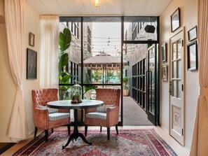 Lobby - Palihotel Melrose (Los Angeles)