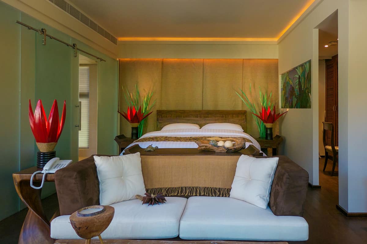 Pool View Suite | Premium bedding, minibar, in-room safe, individually decorated