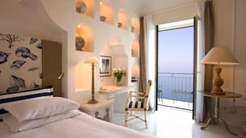 Ropa de cama de alta calidad y minibar