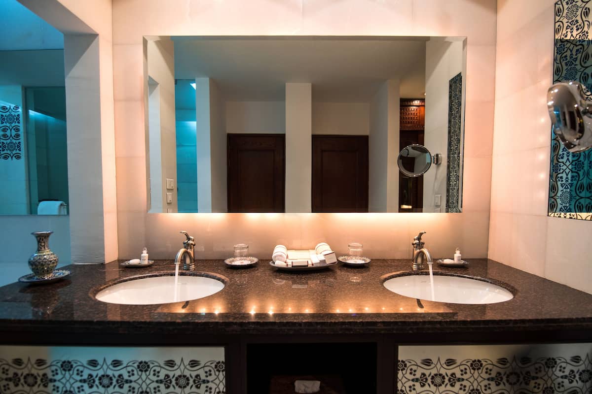 free toiletries, slippers, bidet, towels