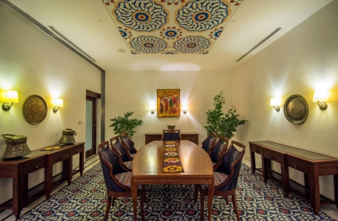 presidential suite | minibar, in-room safe, desk, soundproofing