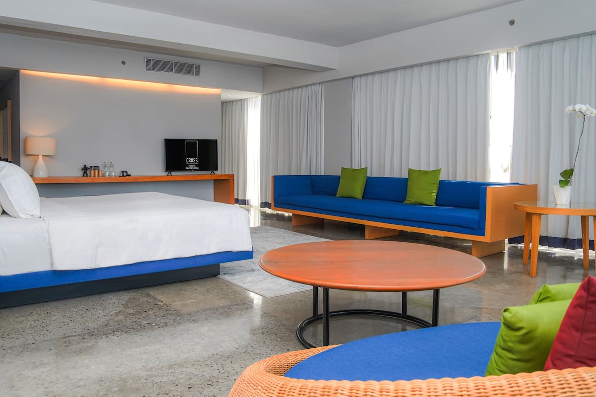 Corner Suite