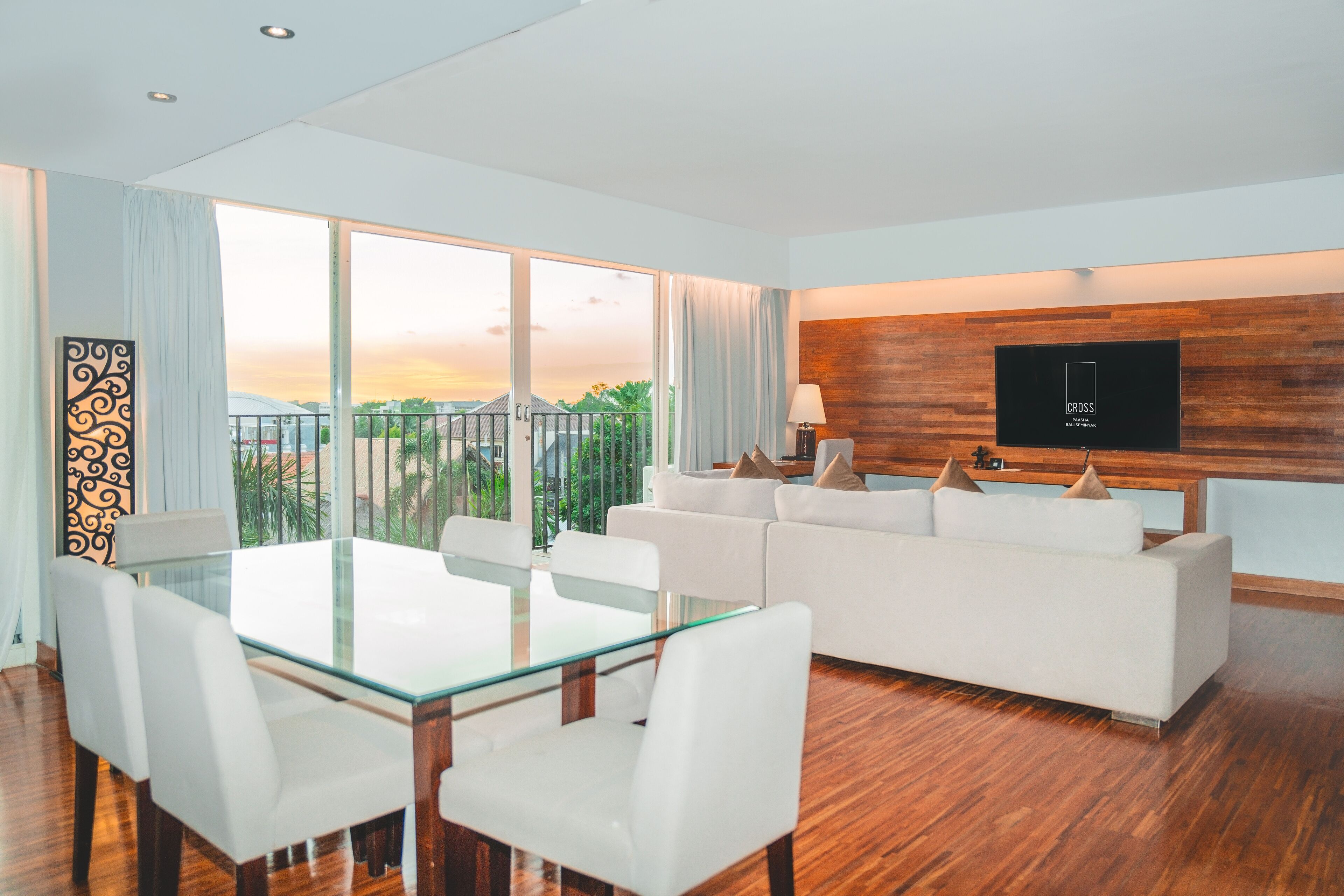 penthouse | 1 bedroom, premium bedding, minibar, in-room safe