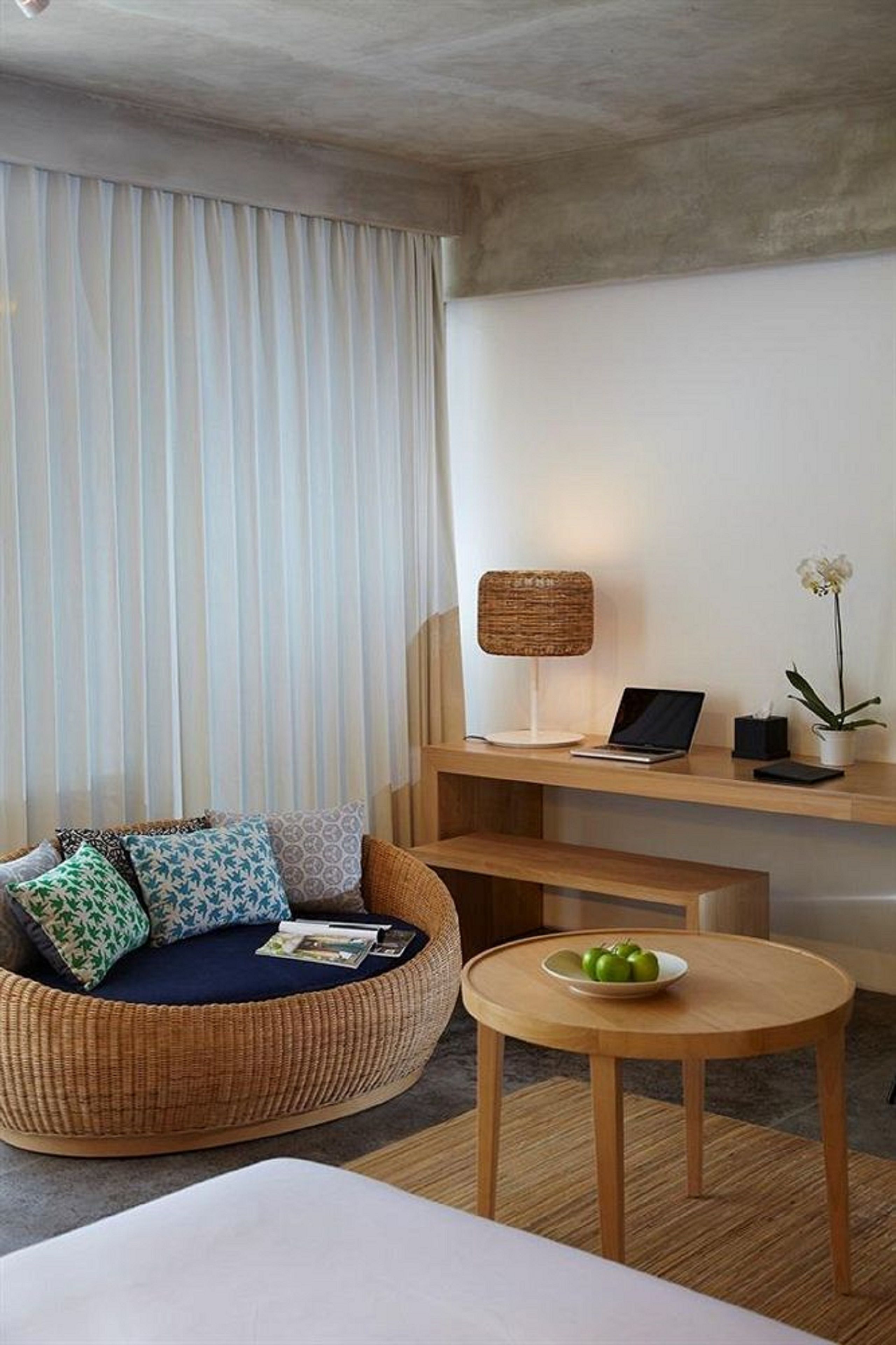 1 bedroom, premium bedding, minibar, in-room safe