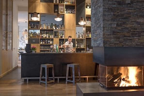 2 bars/lounges, lobby lounge, rooftop bar - Sopot Marriott Resort & Spa (Sopot)