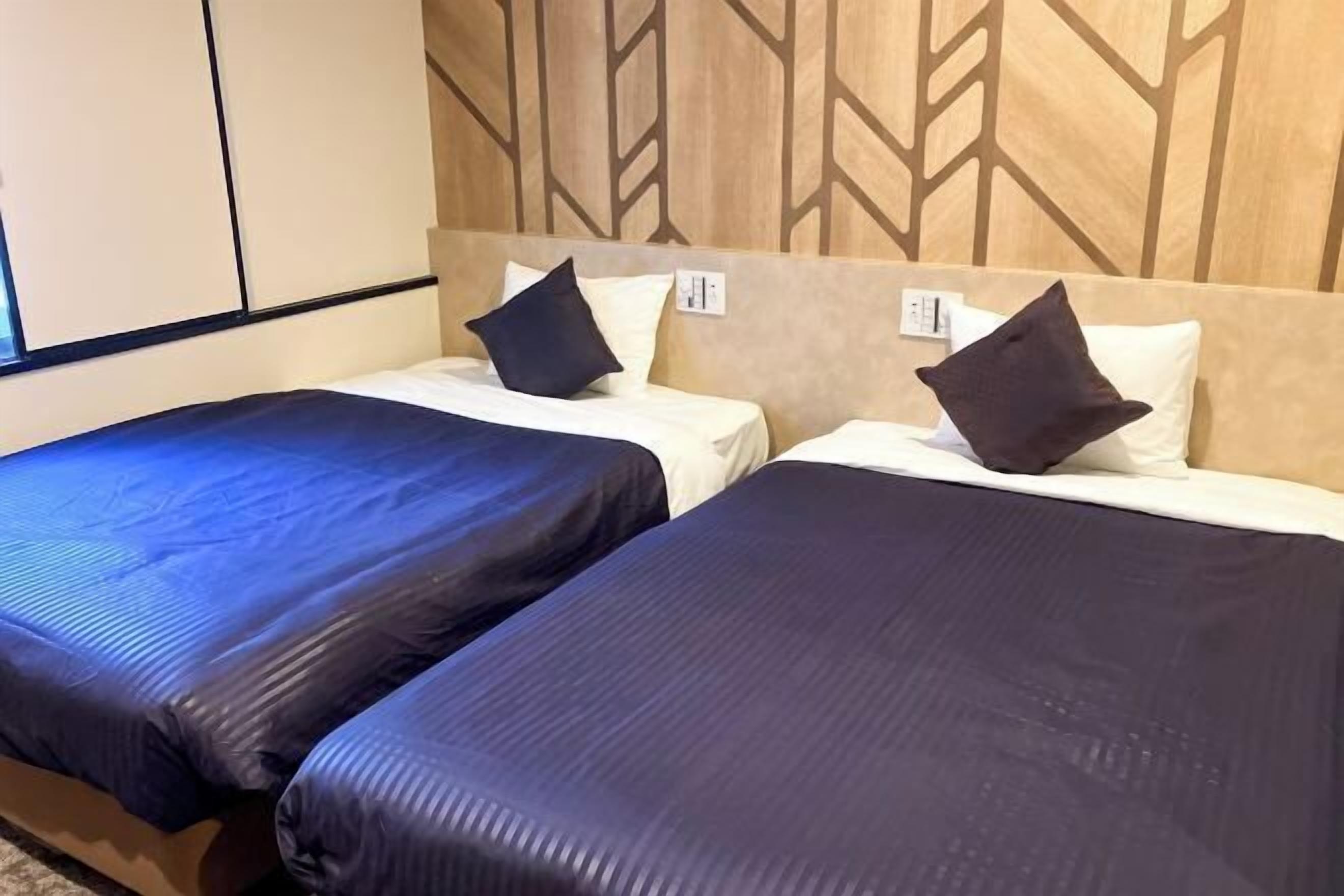 Desk, iron/ironing board, free WiFi