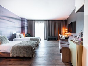 Premium Twin Room