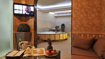 Sauna, Turkish bath, body treatments, aromatherapy, body wraps