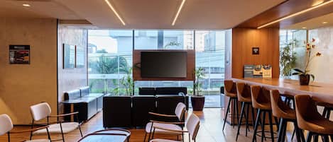 Bar (en la propiedad)