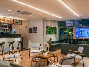 Bar (en la propiedad)