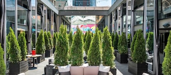 Cachet Boutique New York