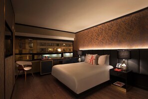 Premium bedding, pillow-top beds, in-room safe, desk - Cachet Boutique New York (New York)
