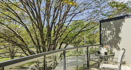 Ramada Encore by Wyndham Belconnen Canberra