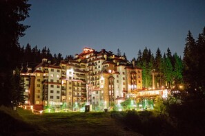 Exterior - Kamelia (Smolyan)