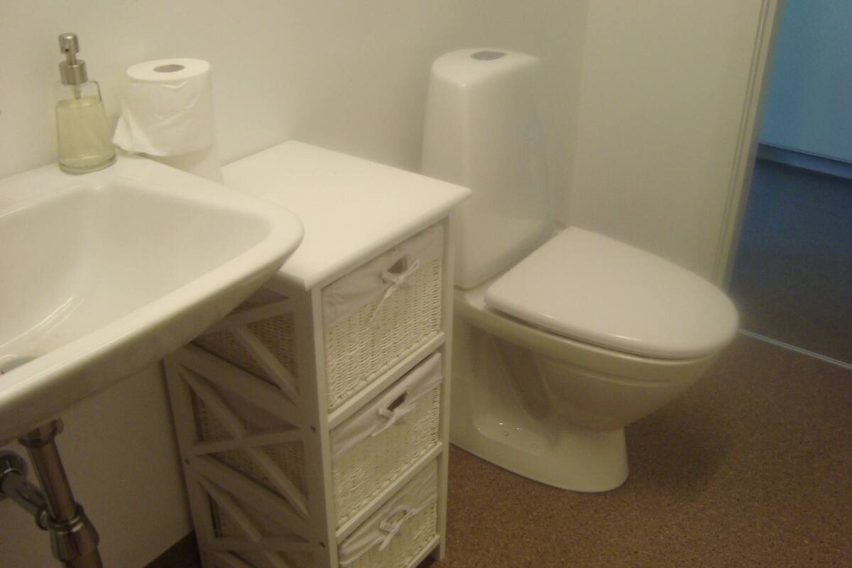 comfort double or twin room, private bathroom | bathroom | shower, hair dryer, towels